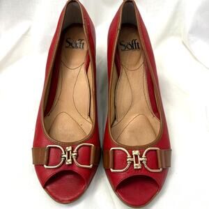 Sofft Red Leather Camira Peep Toe Wedge with Gold Buckle Detail. Womens size 9.5
